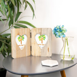 "Nicola Spring - Rustic Hearts Folding 2 Photo Frame - 4 x 6"" - White"