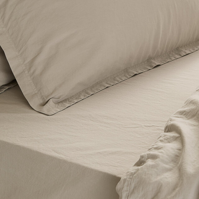 Hebden Washed Cotton Fitted Sheet