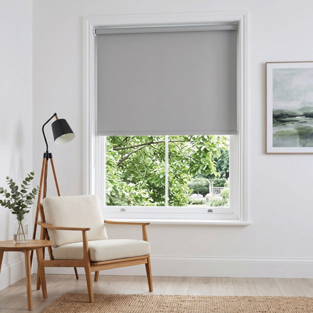 Thermal Blackout Roller Blind - Trimmable Cut to Size - Heavy Duty Metal Tube