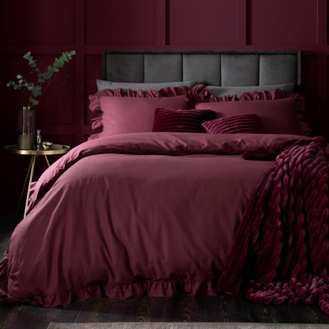 Appletree Cassia Frill Duvet Cover Set Berry