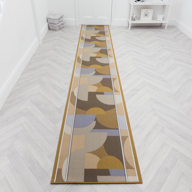 Malis Beige Hallway Runner Rug â Hardwearing, Non-Slip & Durable Carpet for Hall, Kitchen & Corridor