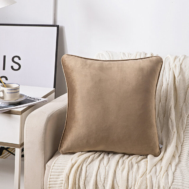 Bartlet Square Cushion