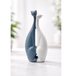 Figurines & Sculptures