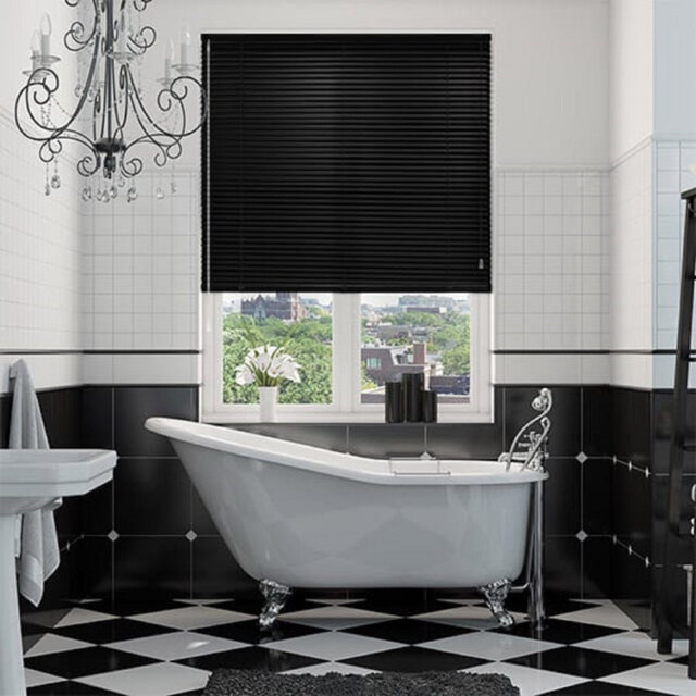 PVC & Metal Venetian Window Blinds – Adjustable Light Control, Privacy Shades & Custom Fit Window Coverings