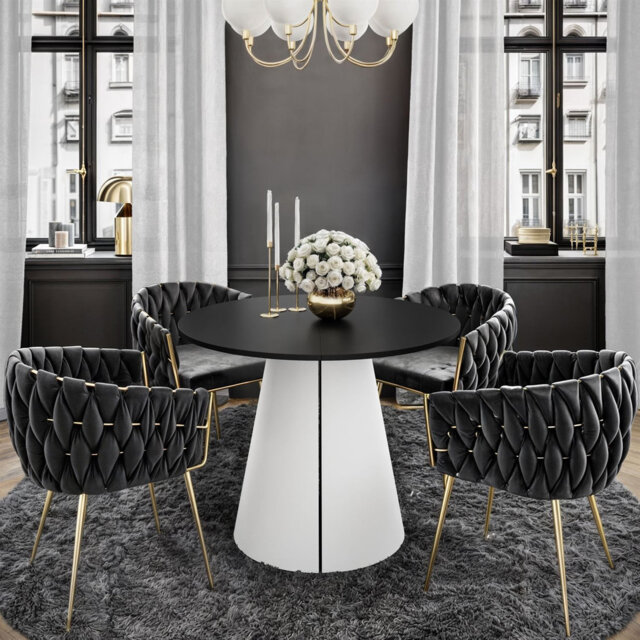 Extendable Dining Table