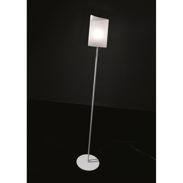 Papiro 180cm Traditional Floor Lamp with Outlet