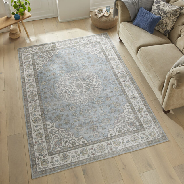Traditional Light Blue Washable/Stain Guarded Area Rug