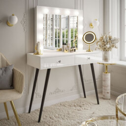 Huntingtown Dressing Table with Mirror