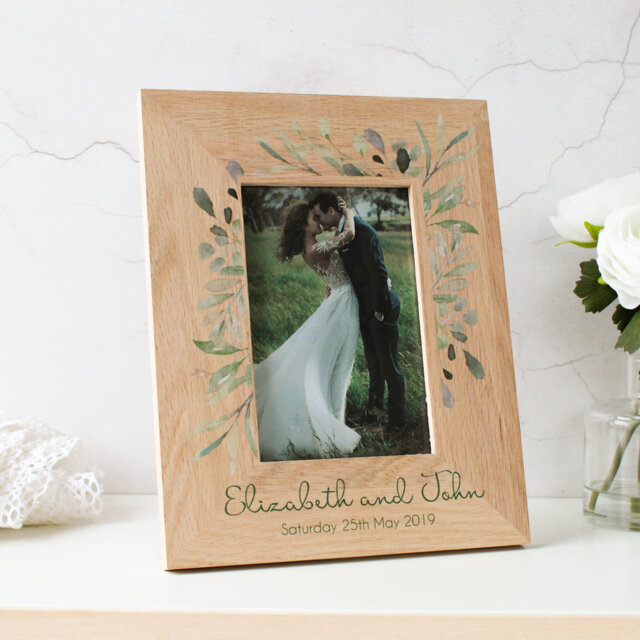 Josefien Beige Wood Picture Frame