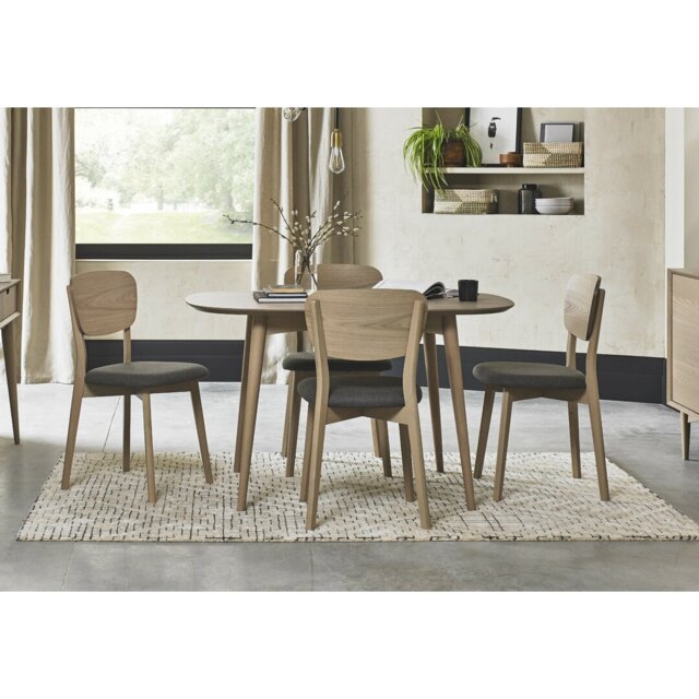Sievers Dining Set with 4 Chairs