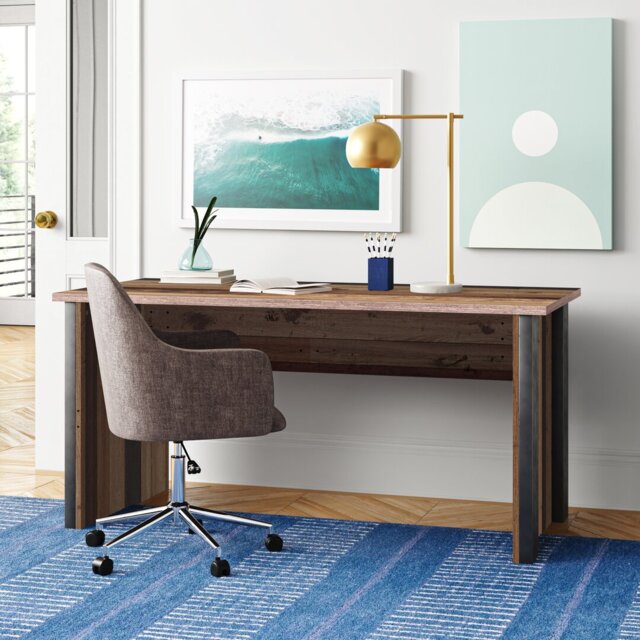 Lanham Desk