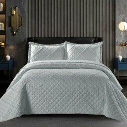 Fairdale Polyester Bedspread with Pillow Shams Included