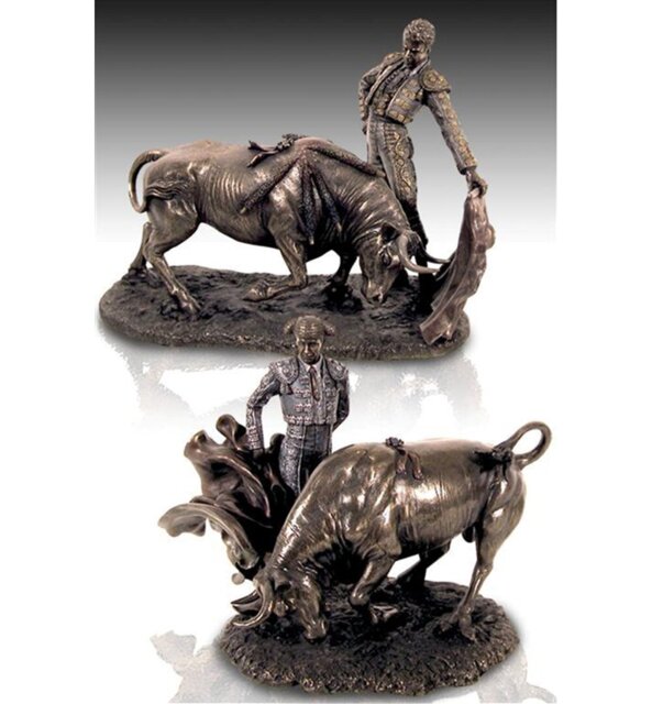 Kentish People Figurines & Sculptures