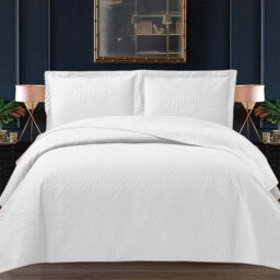Polyester Floral Bedspread with Pillow Shams