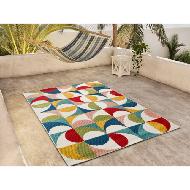 Baylee Geometric Shapes Flatweave Indoor / Outdoor Area Rug