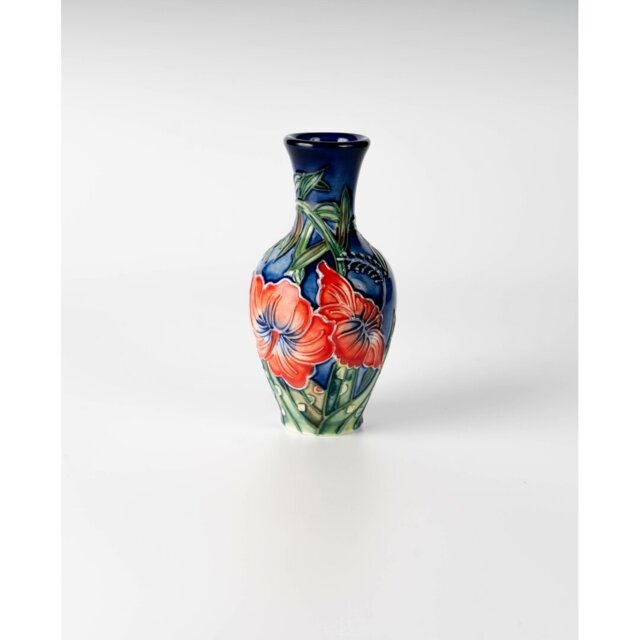 Costanza Table Vase