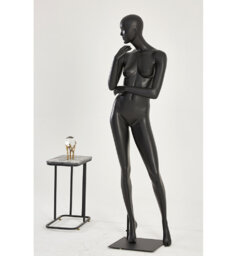 Aleshka People Statue