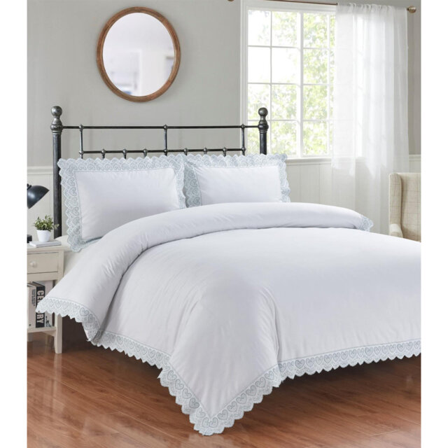 HomeSpace Direct Embroidered Luxury Duvet Cover Set Bedding Set With Pillowcase(s) Evelyn White