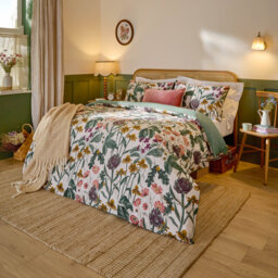 Cotton Blend No Pattern Duvet Cover Set with Pillowcases Included