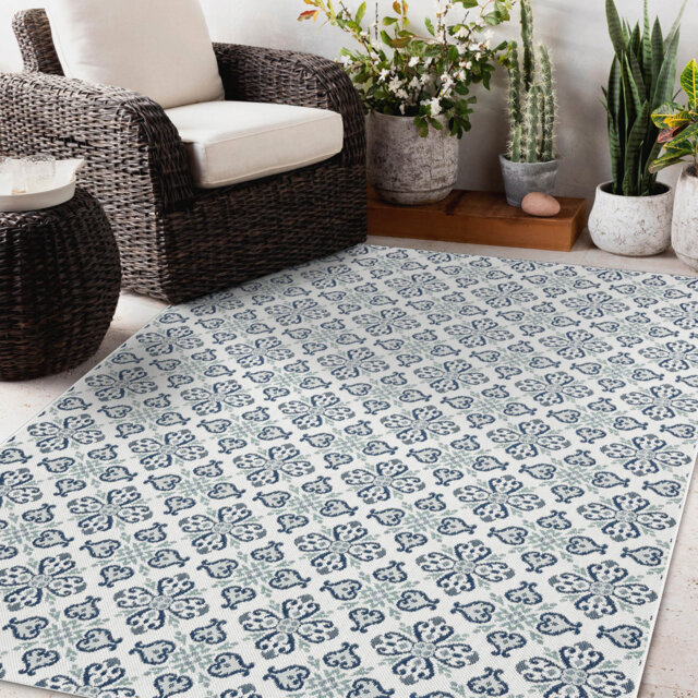 Totterdell Machine Woven Blue/Green/White Rug