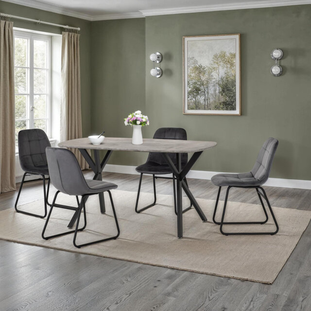 Wyarno 4 - Person Dining Set