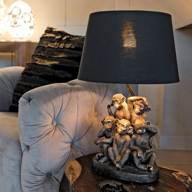 Harjo Resin Table Lamp