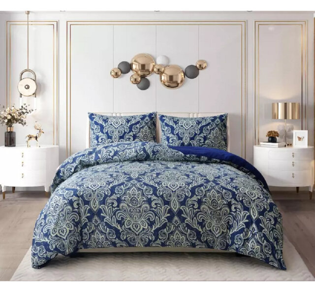 Duvet Cover Set with Pillowcases Cotton Rich Damask Pattern Bedding Soft Easy Care Wrinkle Resistant and Durable