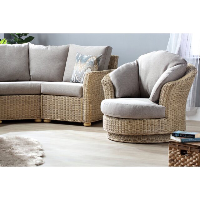 Memoire Swivel Tub Chair