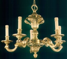 Despres 5 - Light Candle Style Chandelier