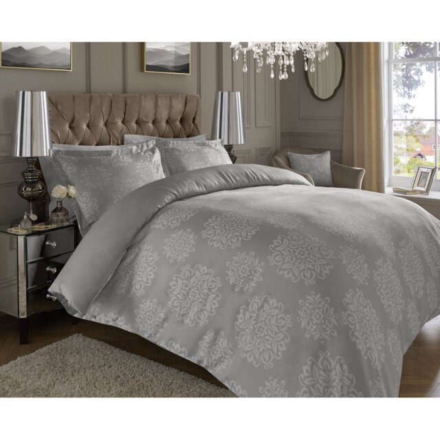 Dillsboro Cotton Blend Floral Duvet Cover Set with Pillowcases Included