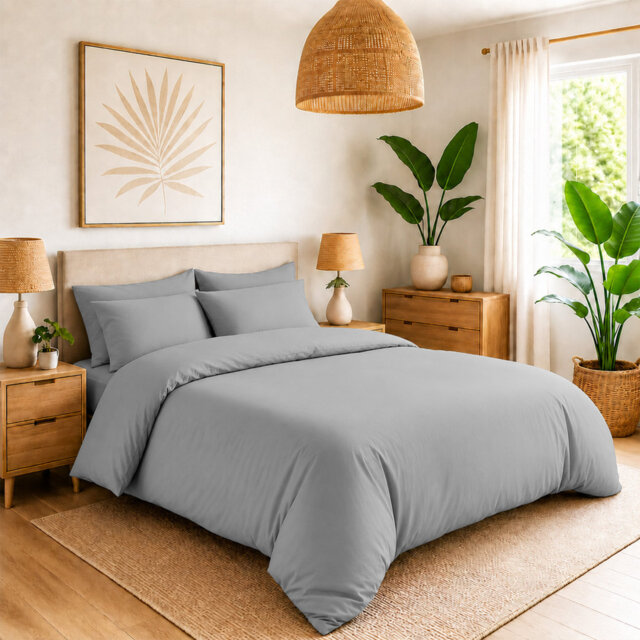 Ultra Soft 3-Piece Dyed Duvet Cover Set With Pillowcases