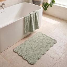Gracie Floral Jacquard Scalloped Bath Mat