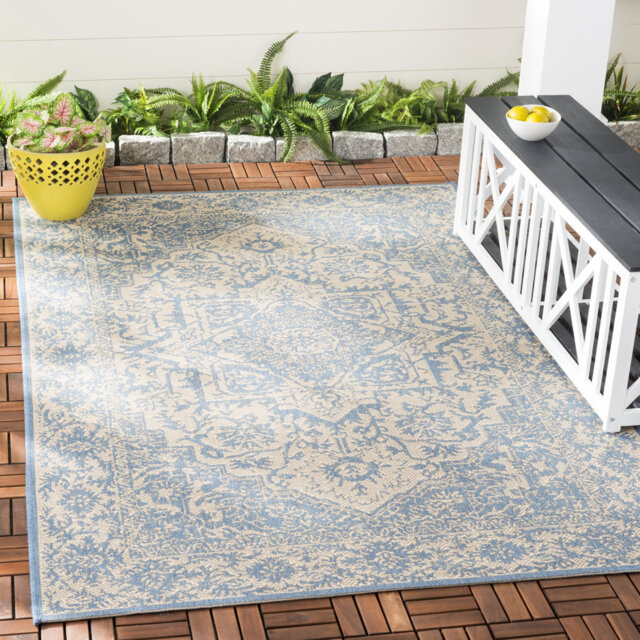 Kirkendall Looped/Hooked Blue Indoor/Outdoor Rug