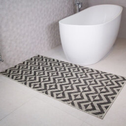 Haleemah Chevron Hand Woven Indoor / Outdoor Area Rug