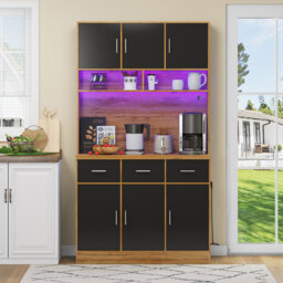 Kitchen Pantry