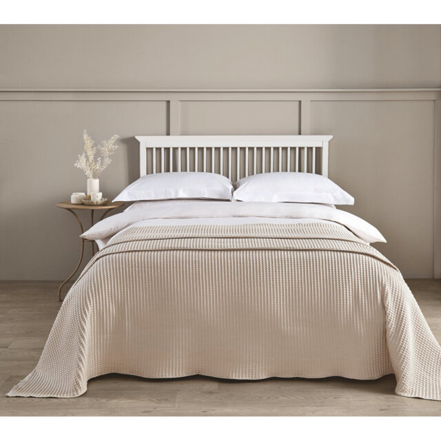 Hotel Waffle Blanket Bedspread
