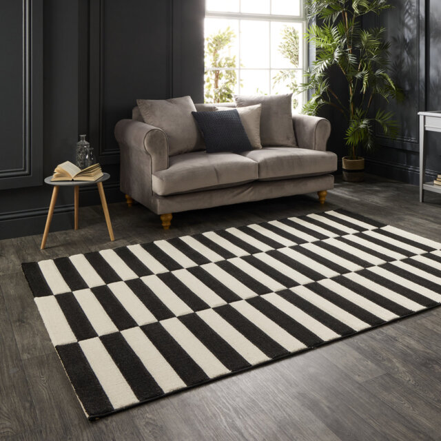 Rectangle Geometric Area Rug