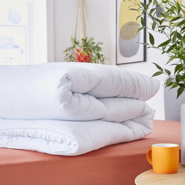 Snug Snuggle Up 13.5 Tog Eco Friendly Cosy and Warm Duvet