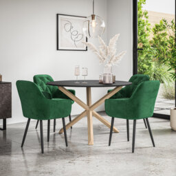 Adriunna 4 - Person Dining Set