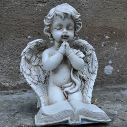 Angels & Cherubs Weather Resistant Plastic Garden Statue
