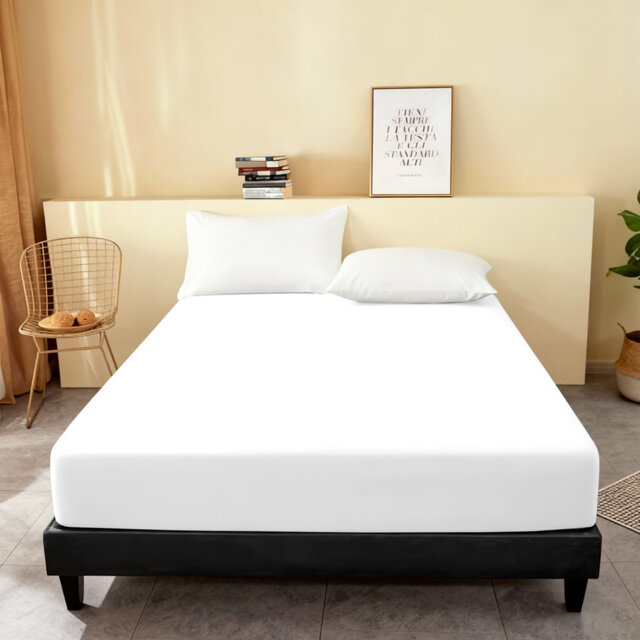 Super Soft Microfiber Fitted Sheet – 25cm Deep Pocket, Brushed Finish