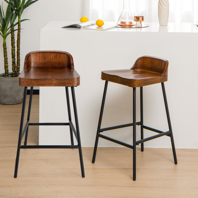 62Cm Bar Stool