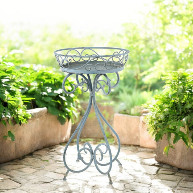 Metal Plant Stand