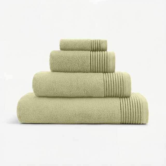 Towels 100% Cotton Plush Bath Towel