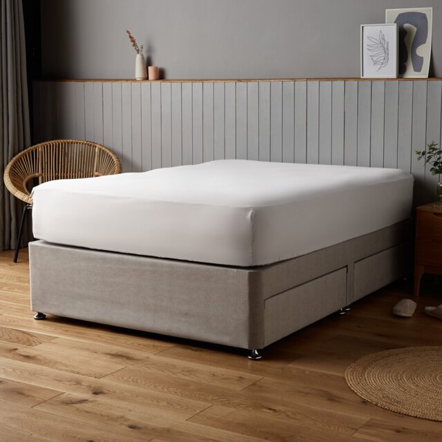 Silentnight Supersoft Fitted Sheet