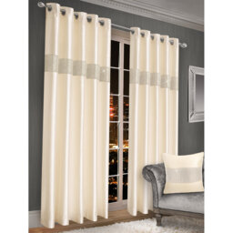 Aavash Curtain