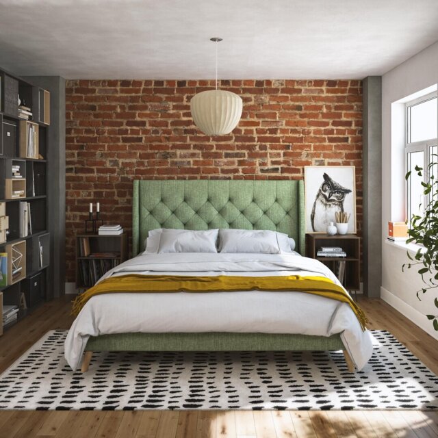 Her Majesty Upholstered Platform Bed