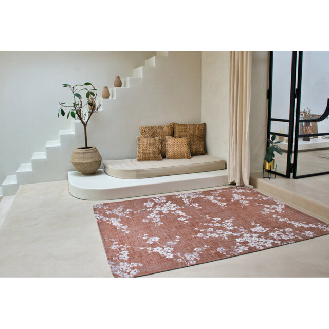 Flatweave White/Pink Rug