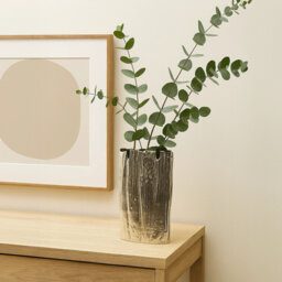 Bunting Metal Table Vase