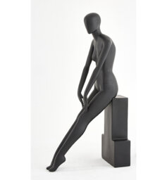Altonette People Statue